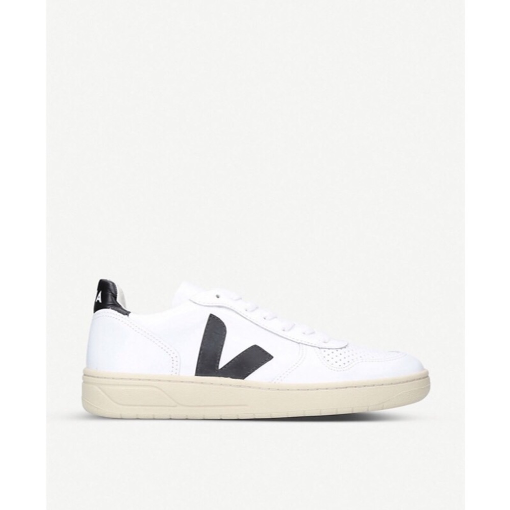 Veja V-10 Sneakers